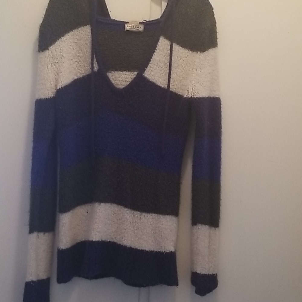 Long sleeve sweater